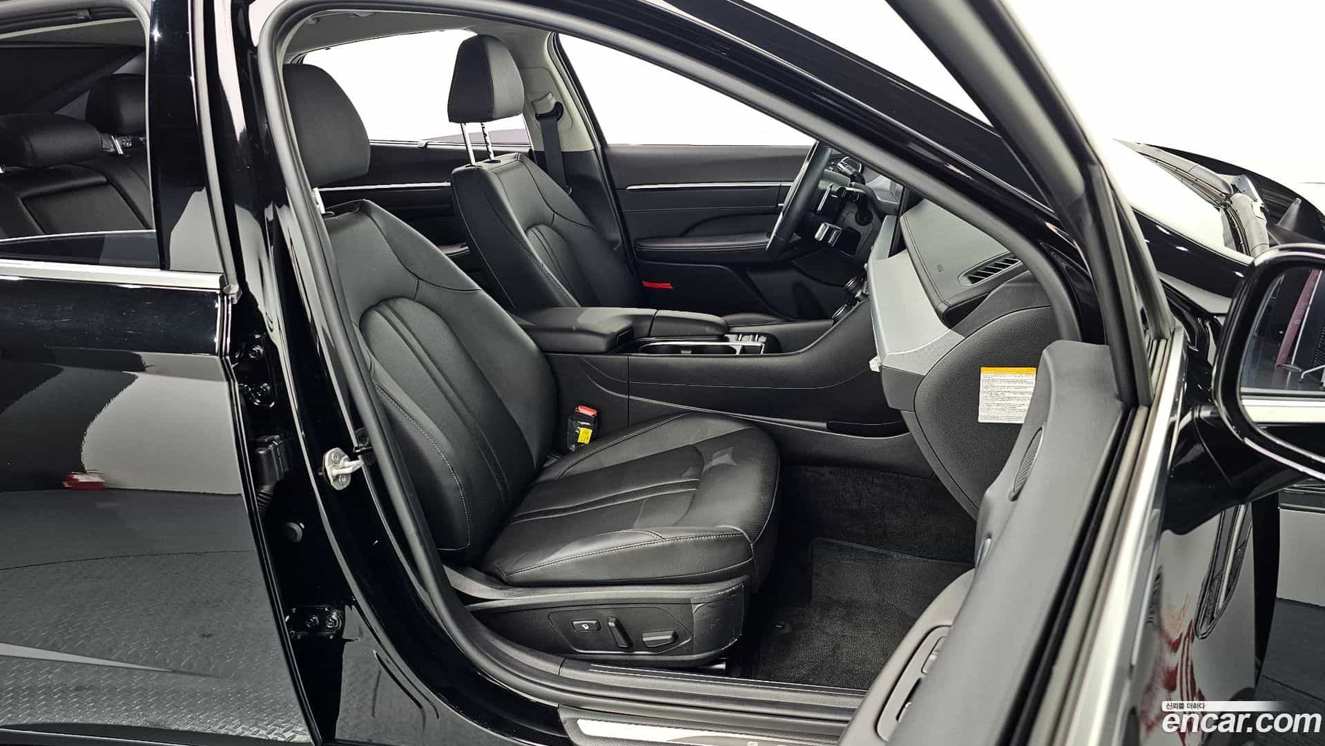 Sonata Hyundai 2024.8-INNER-010
