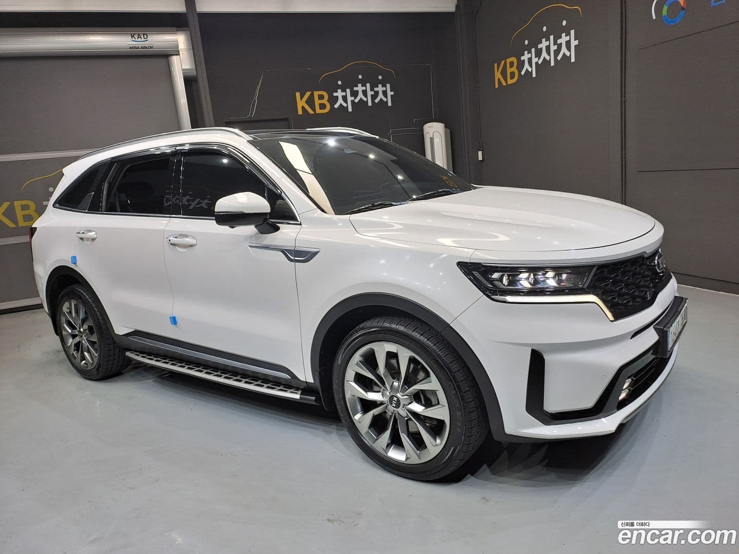 Main__Slider__Photo:Sorento Kia 2021.1-0