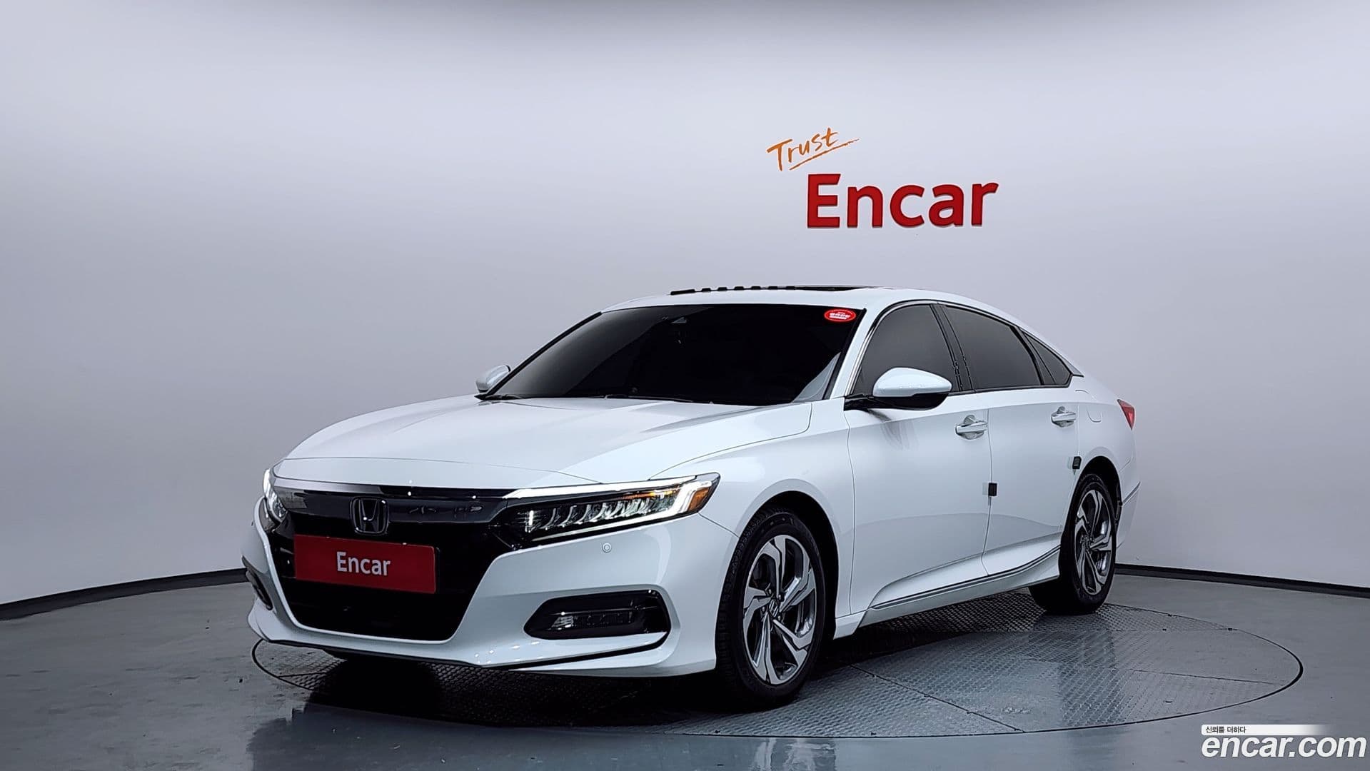Main__Slider__Photo:Accord Honda 2019.8-0