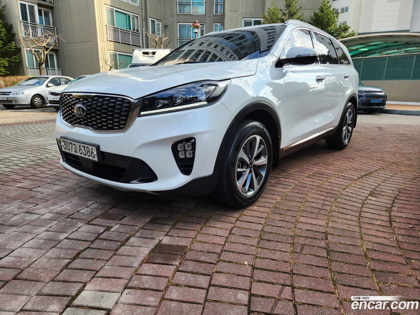 Sorento Kia 2018.11-OUTER-002
