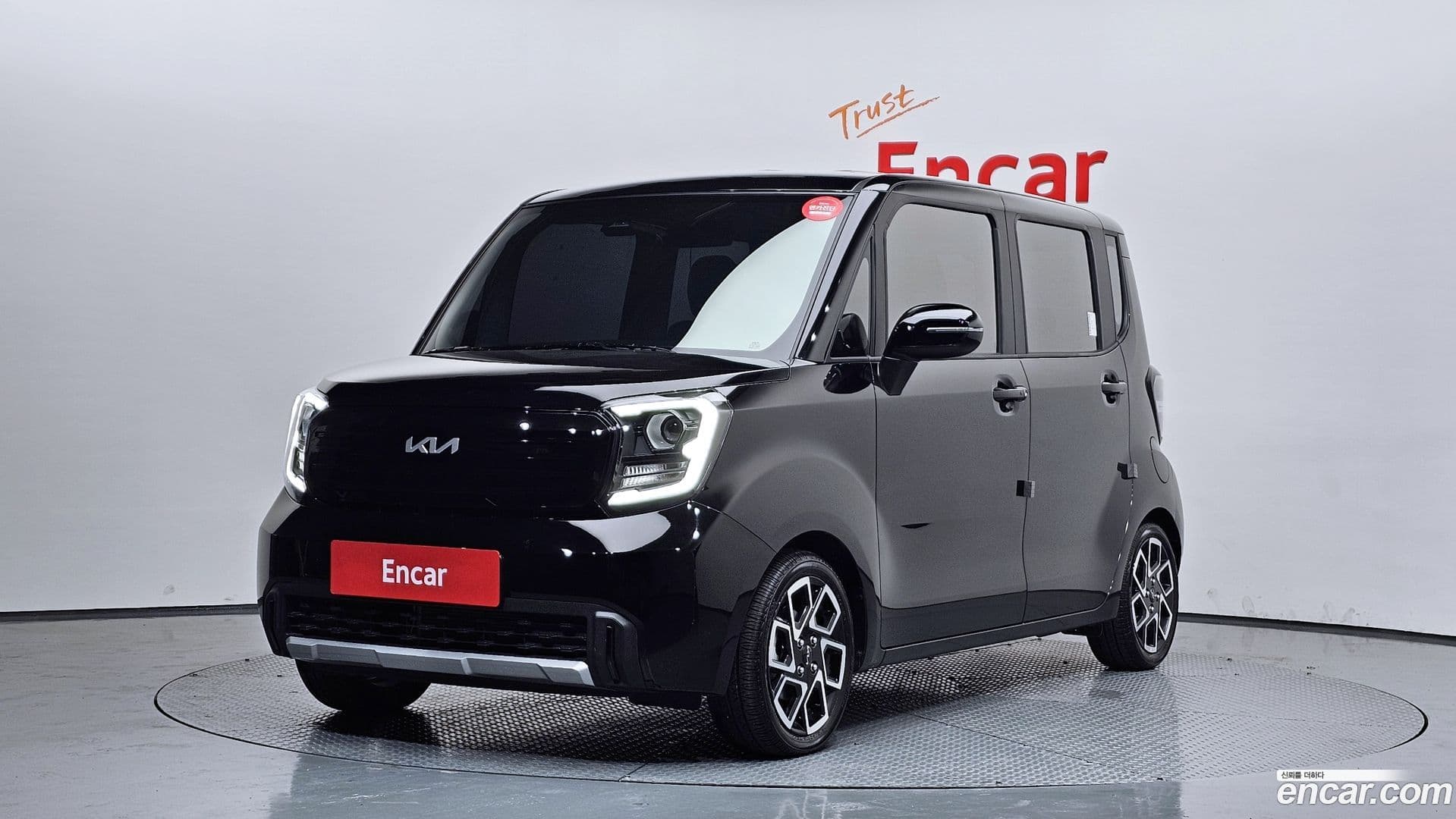 Main__Slider__Photo:RAY Kia 2024.10-0