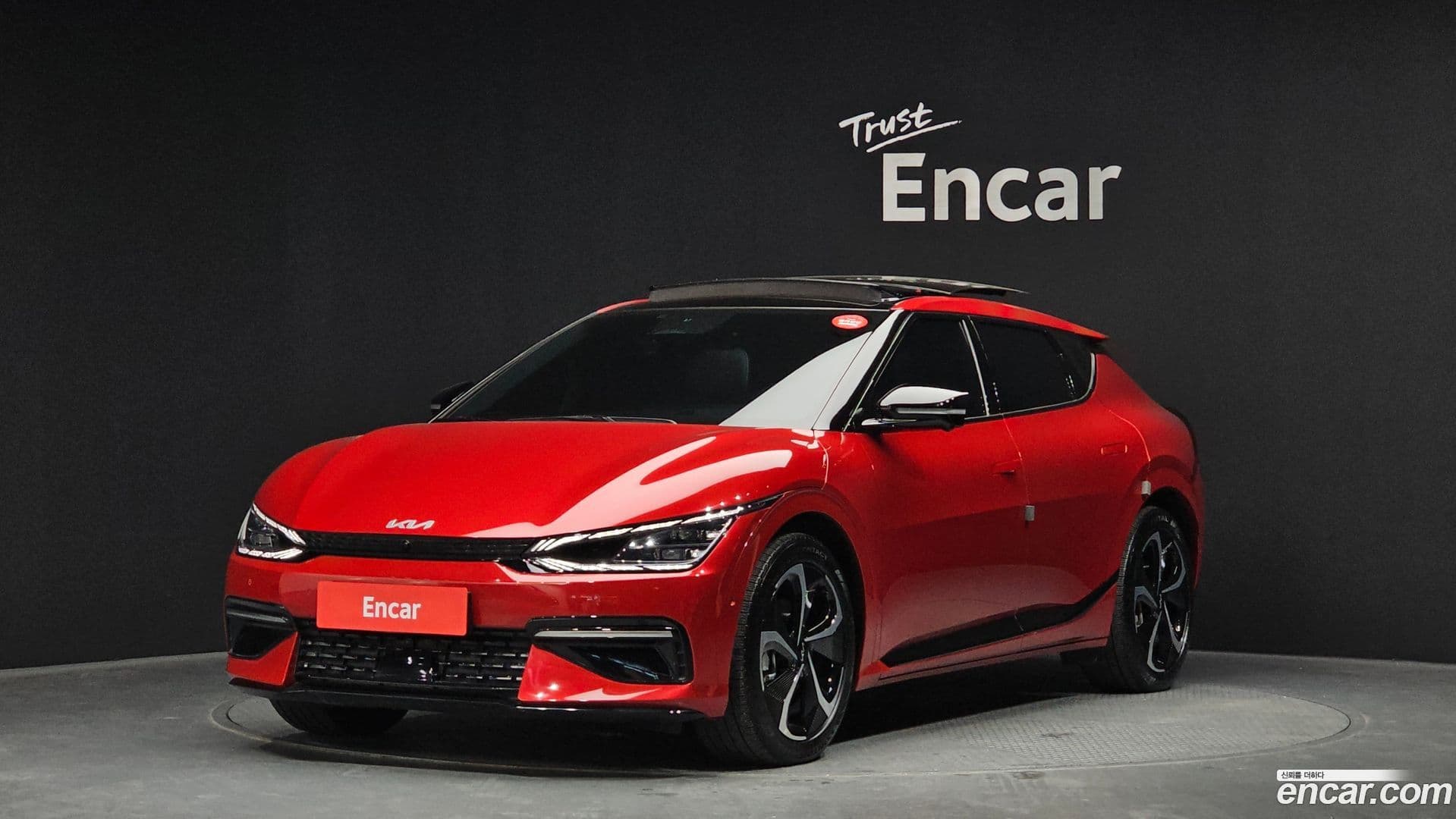 Main__Slider__Photo:EV6 Kia 2022.9-0
