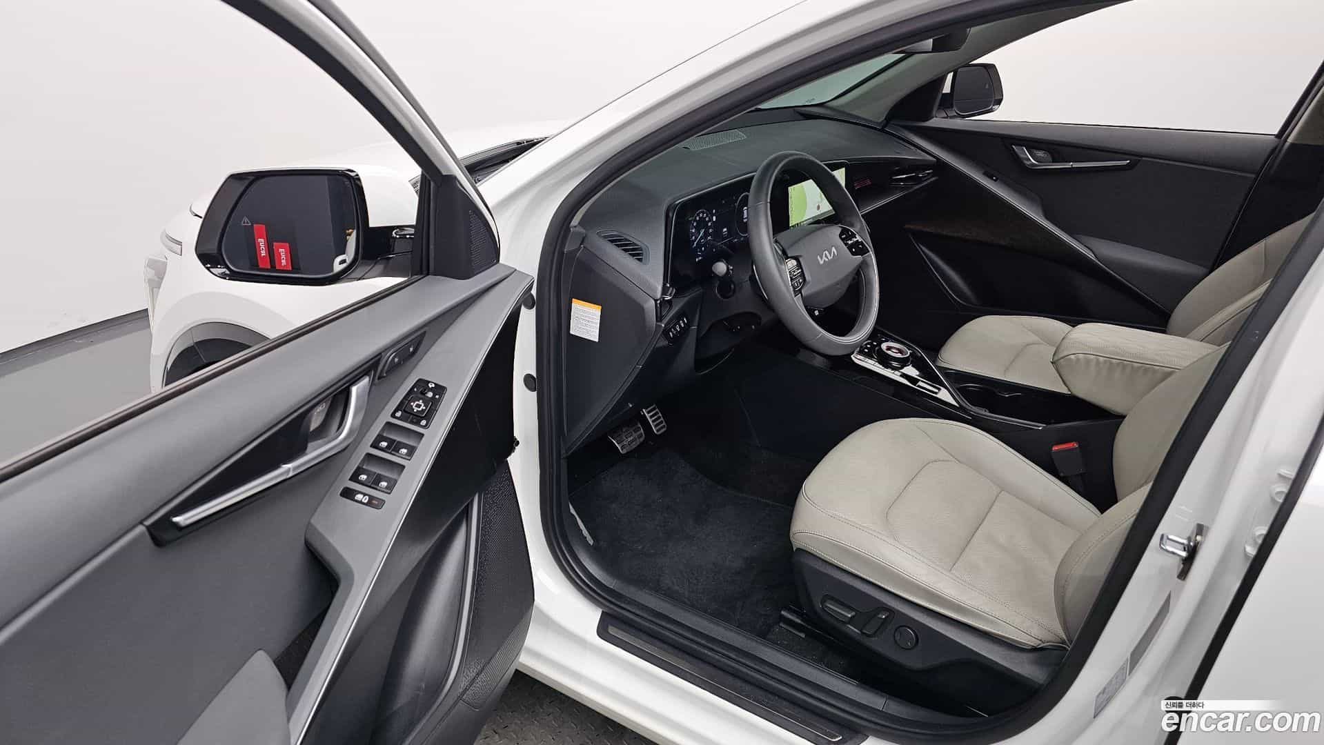 Niro Kia 2022.1-INNER-010