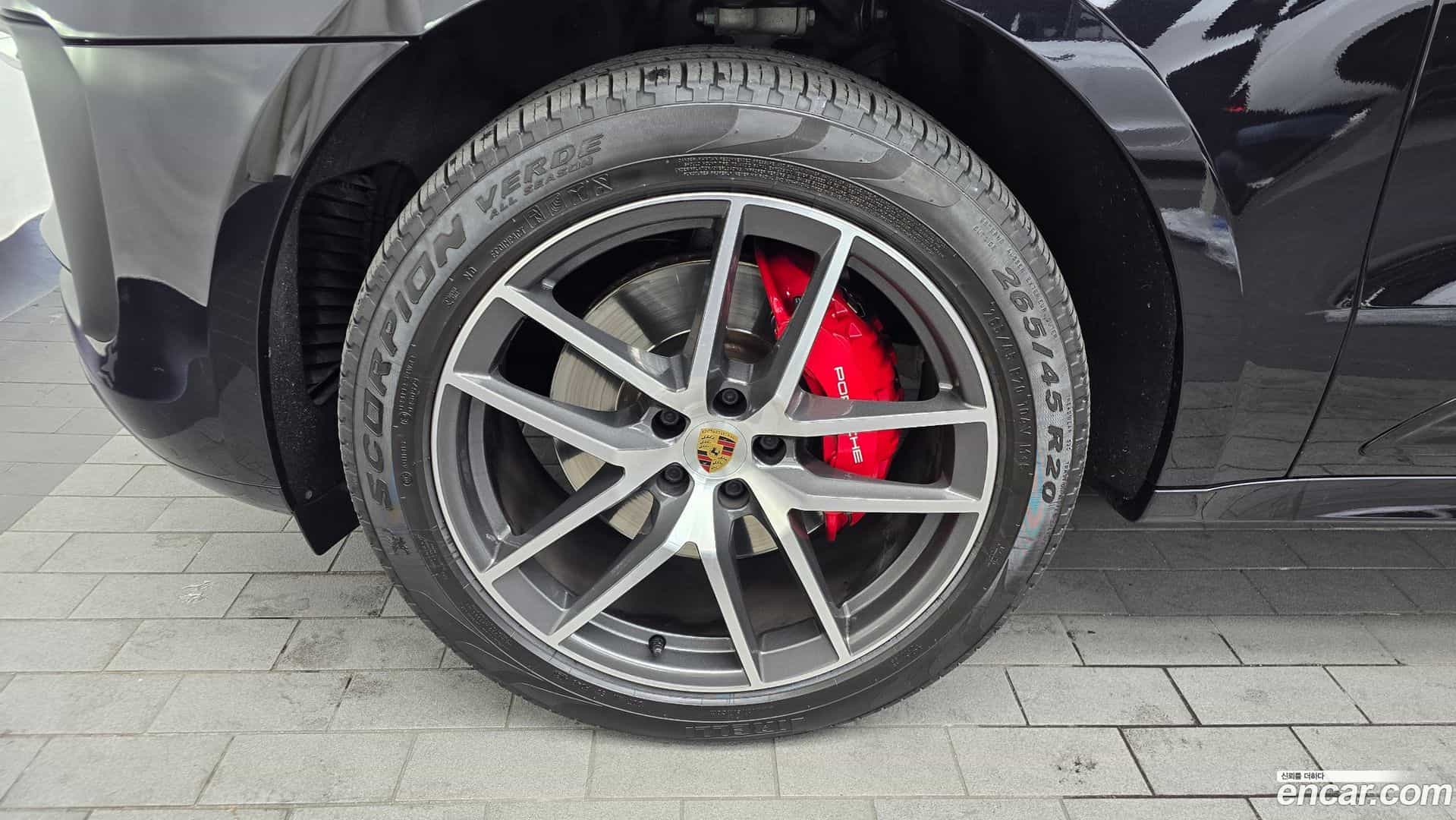 Macan Porsche 2022.2-OUTER-005