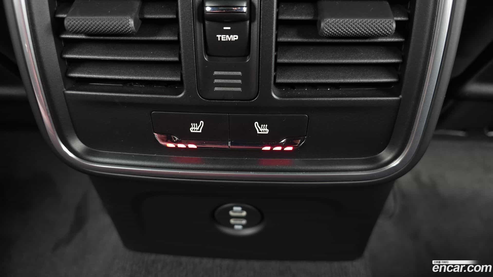 Macan Porsche 2022.2-OPTION-023