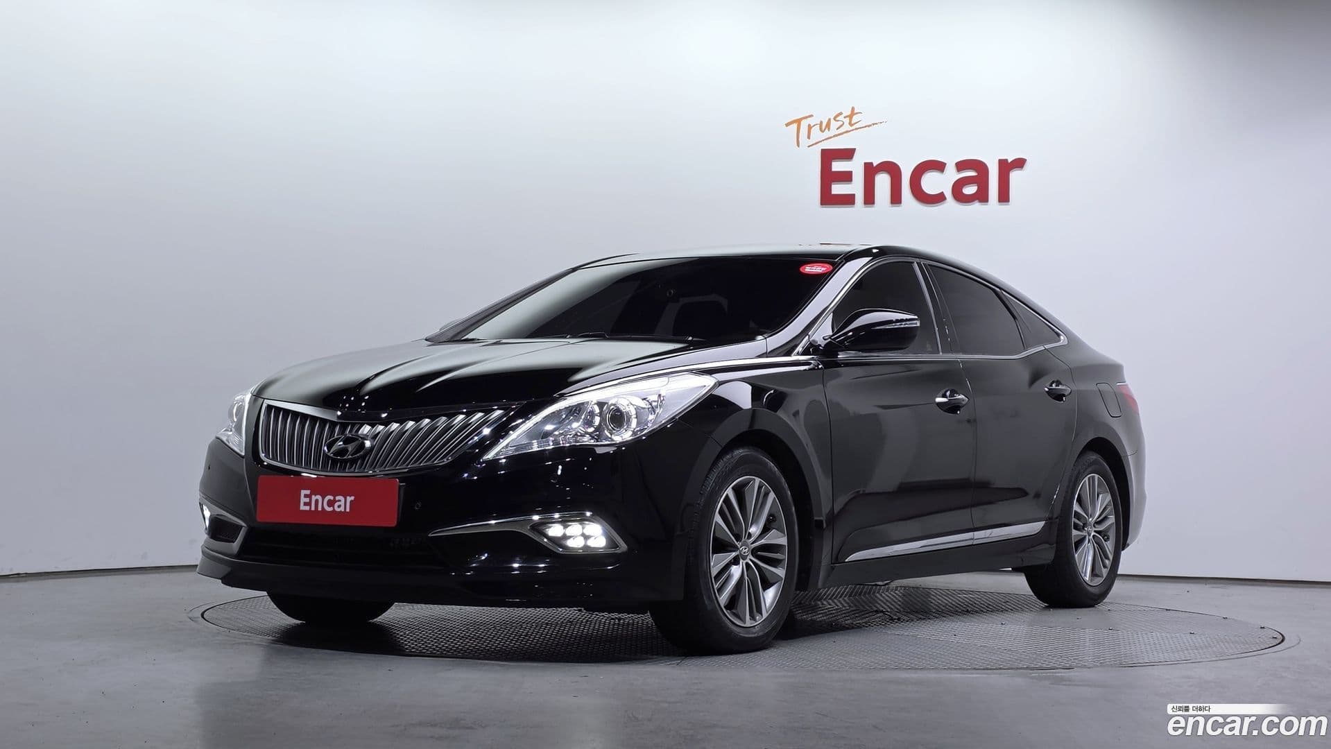 Main__Slider__Photo:Grandeur Hyundai 2015.0-0