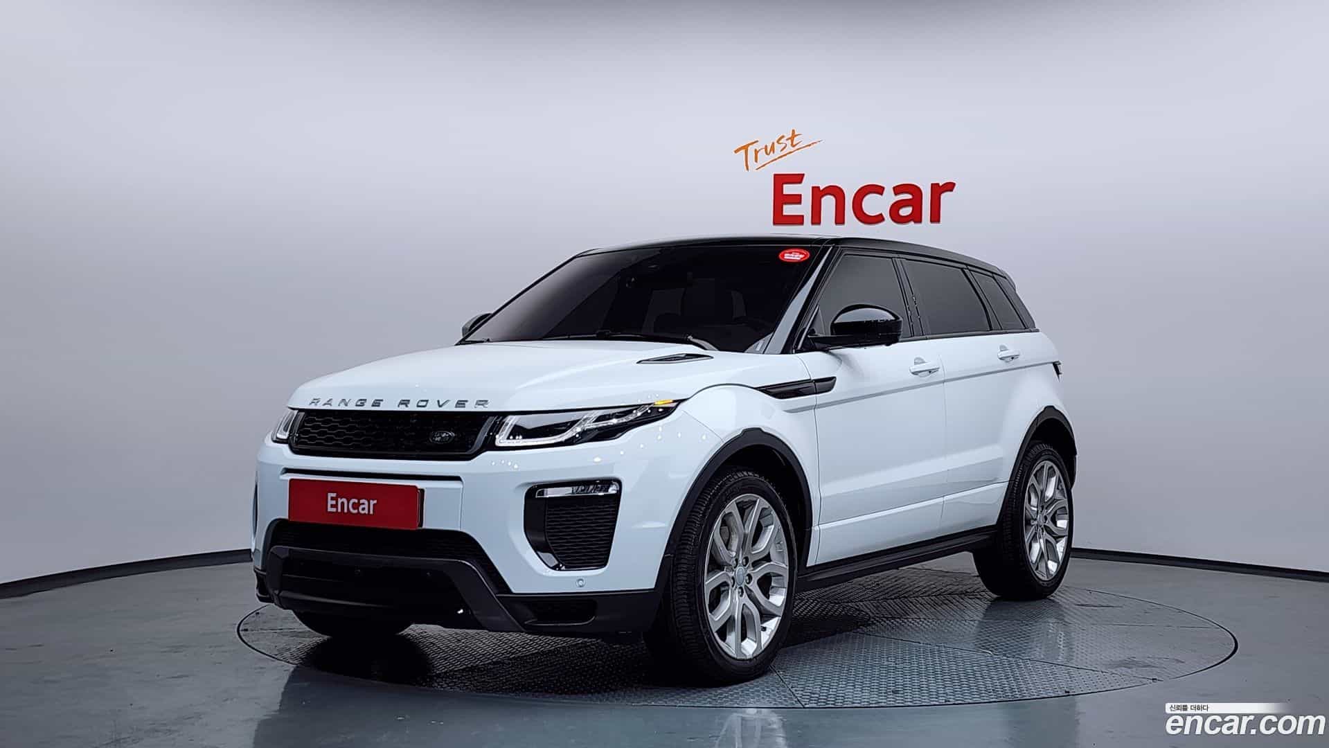 Range Rover Evoque Land Rover 2019.3-OUTER-001