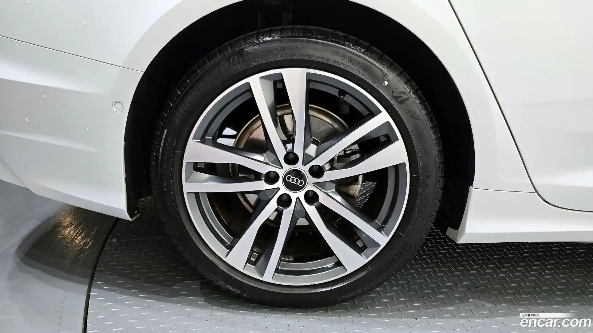 A6 Audi 2023.1-OUTER-005