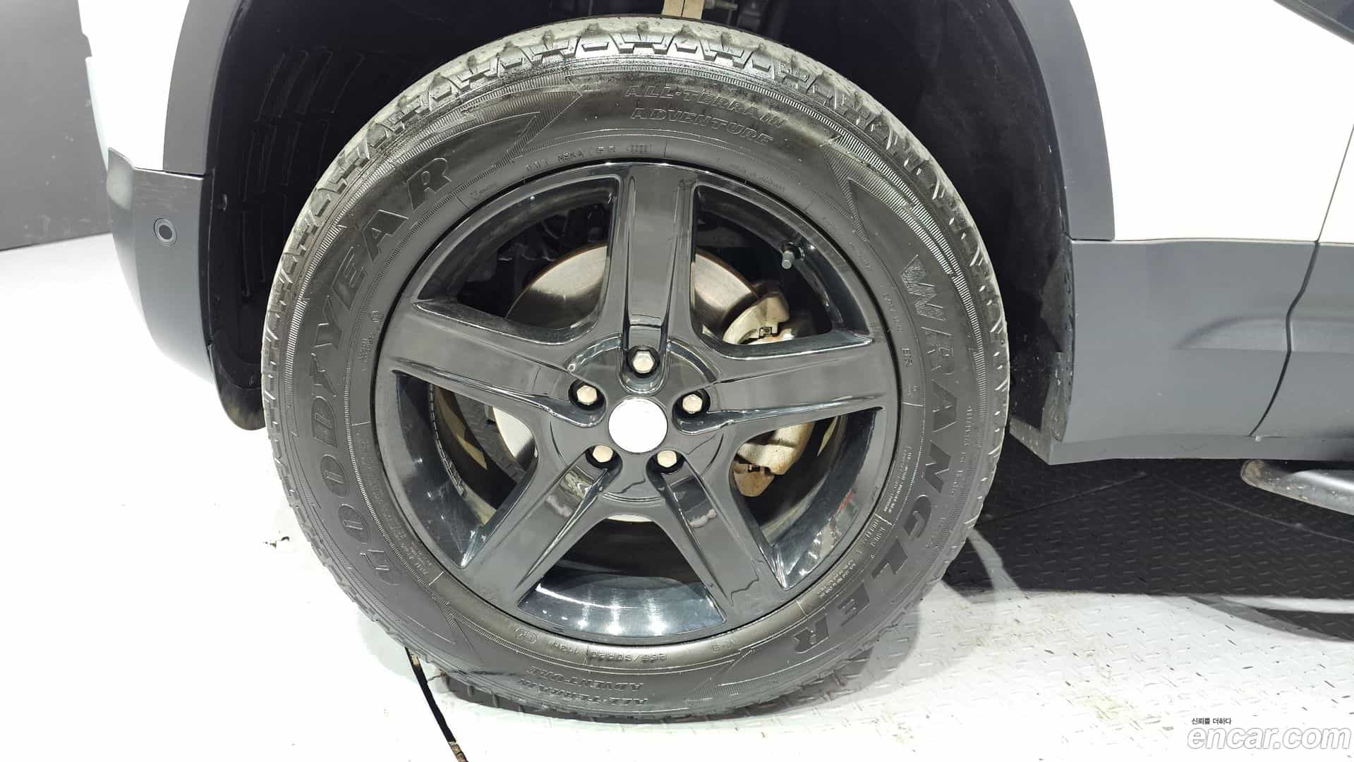 Defender Land Rover 2023.3-OUTER-005