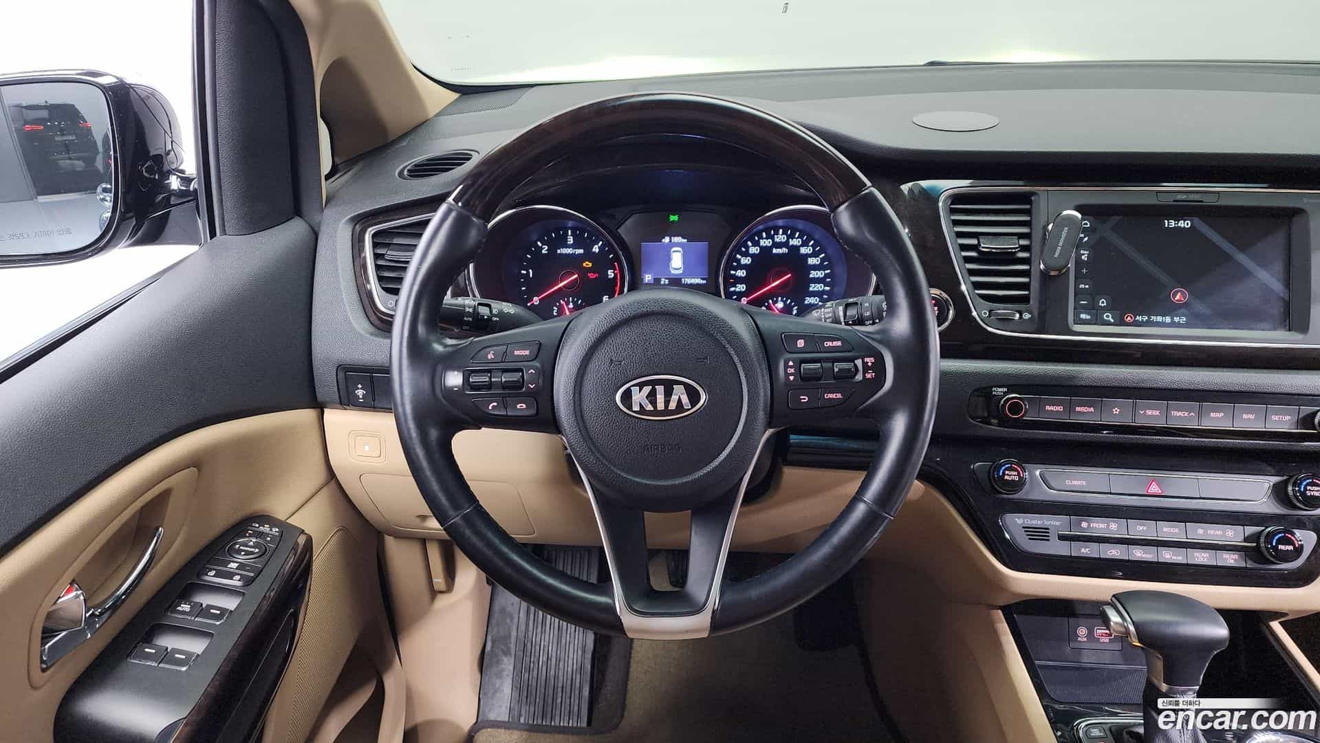 Canival Kia 2018.11-OPTION-017