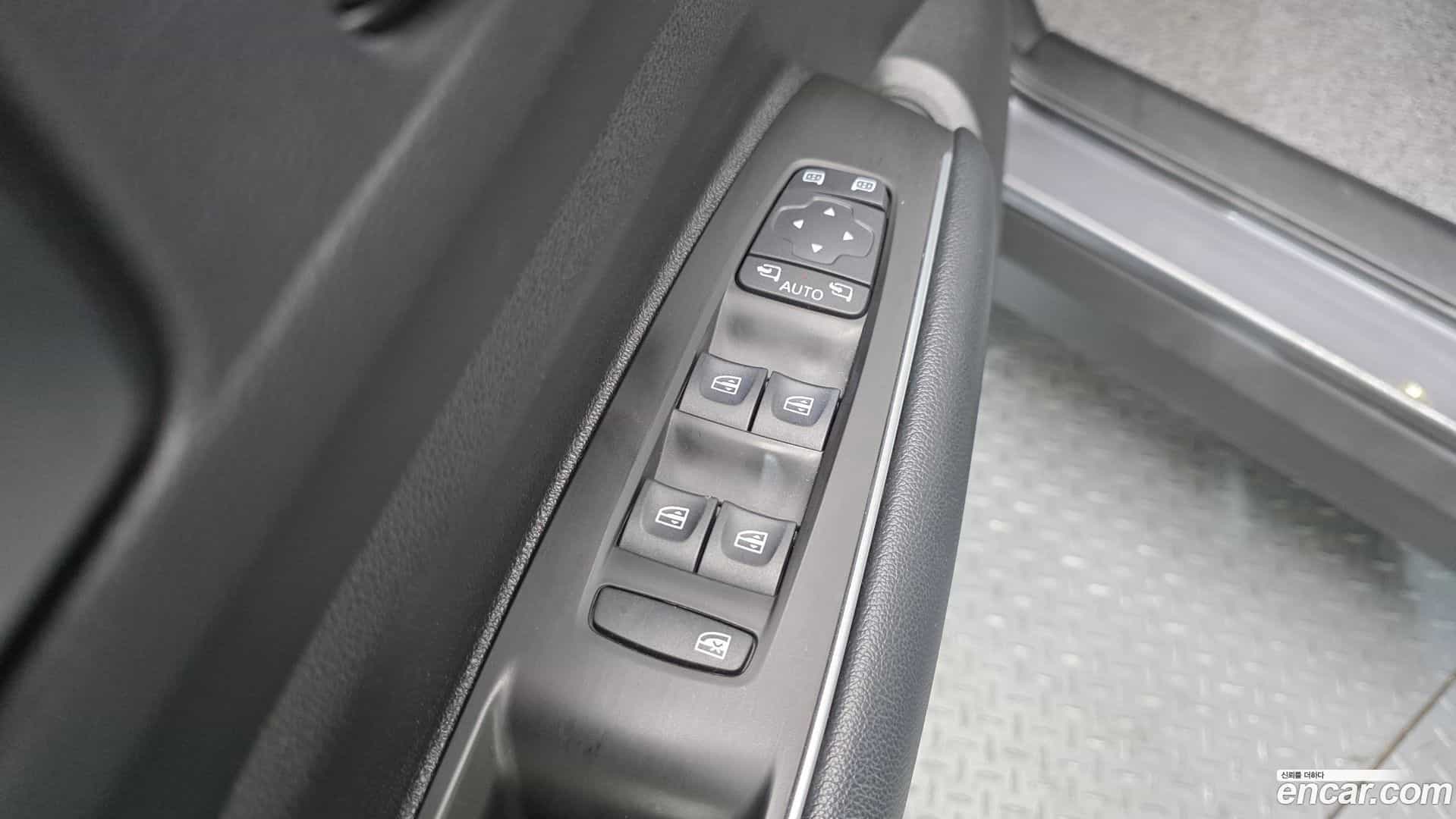 QM6 Renault Korea 2022.1-OPTION-018