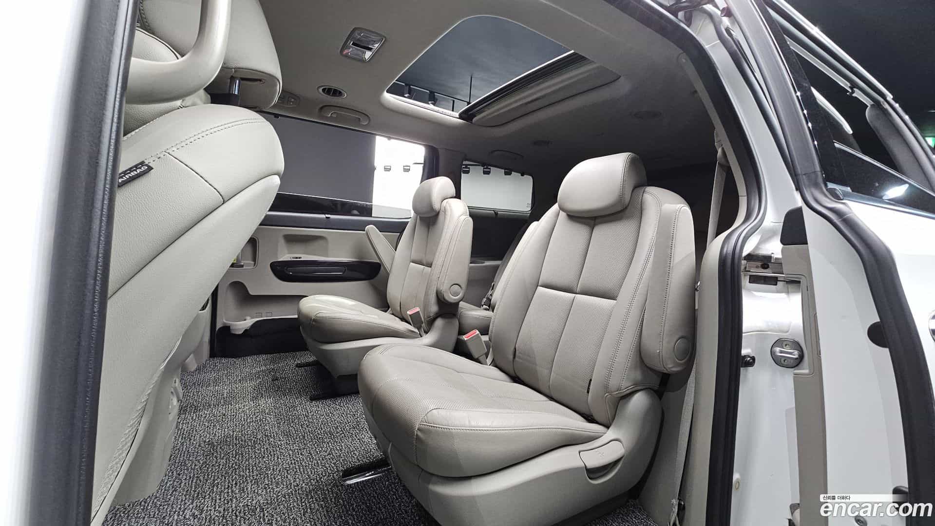 Canival Kia 2018.6-OPTION-016