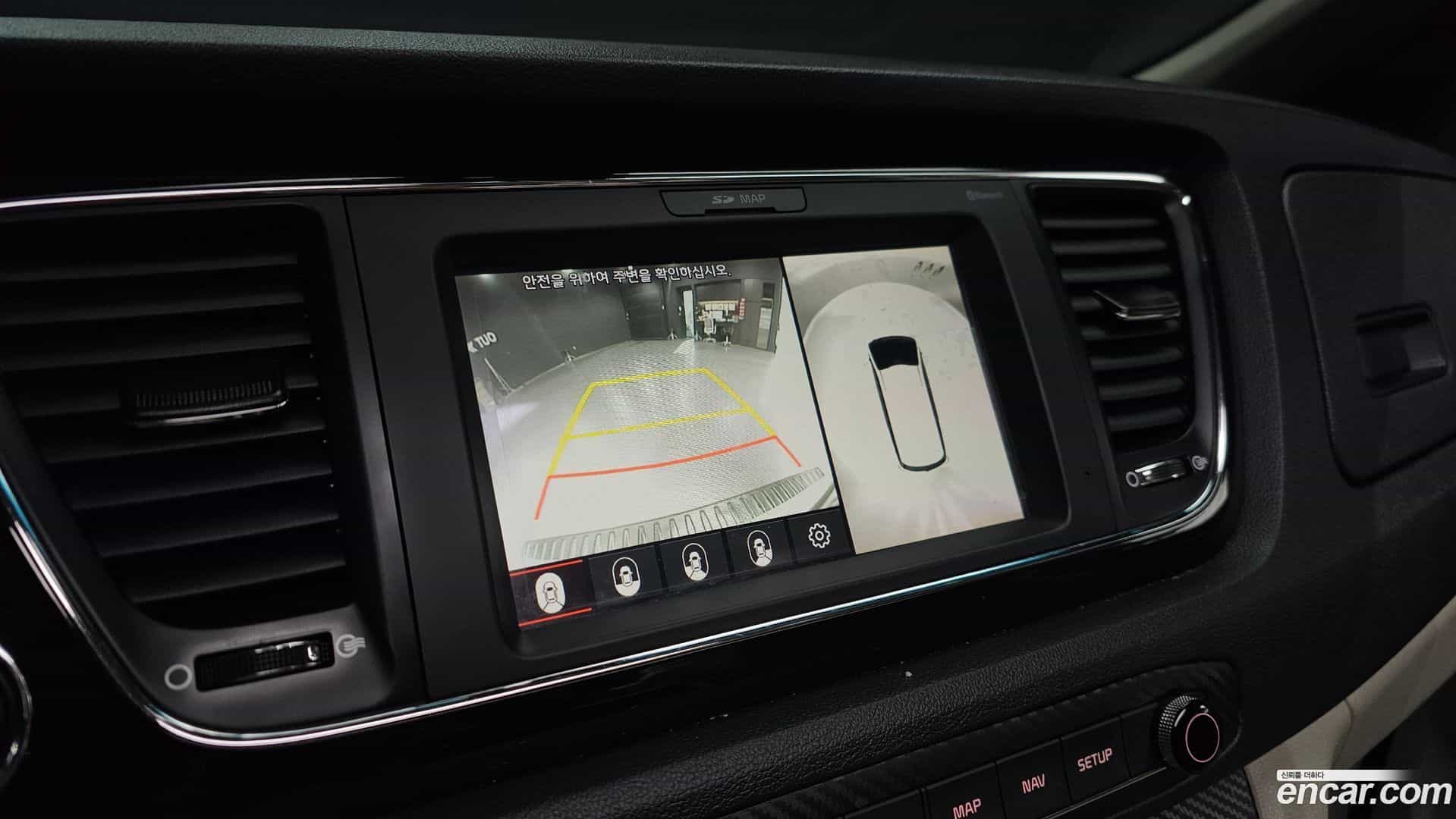 Canival Kia 2018.6-OPTION-019