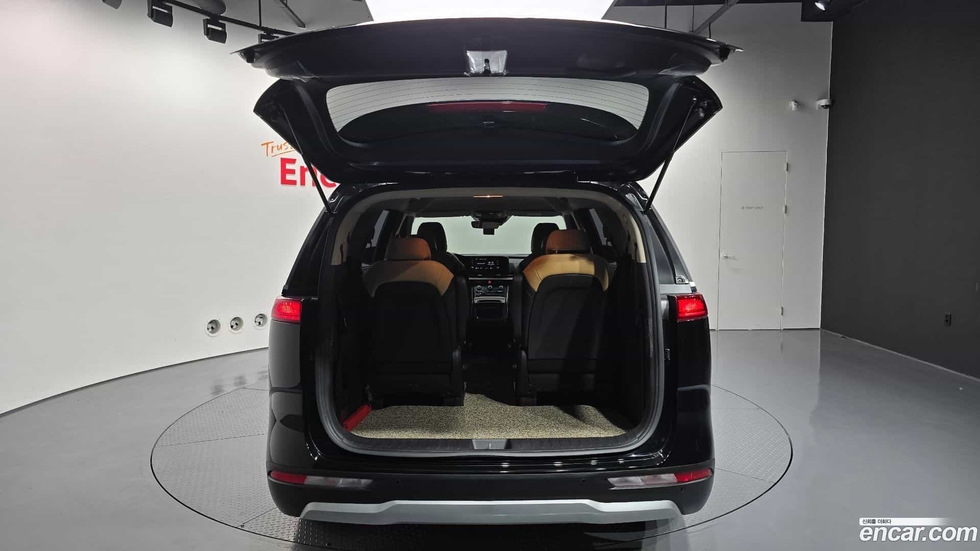 Canival Kia 2022.2-OPTION-024