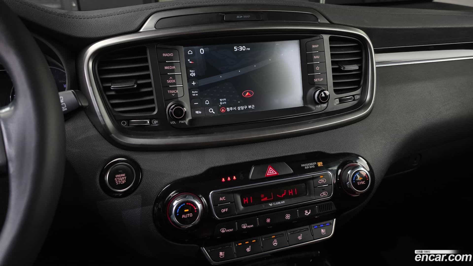 Sorento Kia 2018.5-OPTION-018
