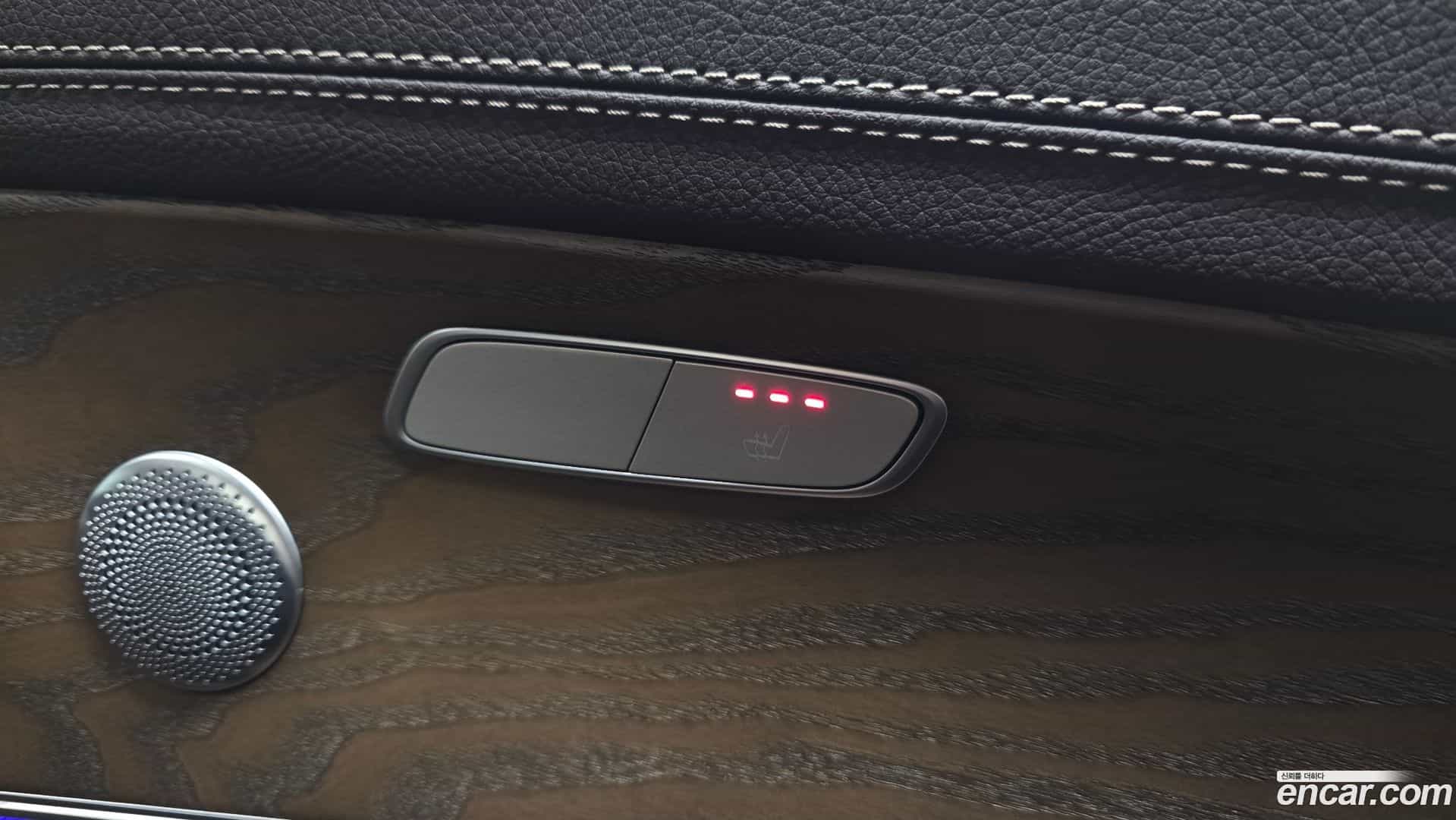 E-Class Mercedes-Benz 2018.3-OPTION-023