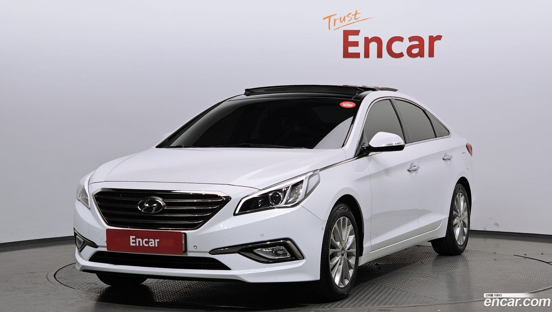 Main__Slider__Photo:Sonata Hyundai 2015.5-0