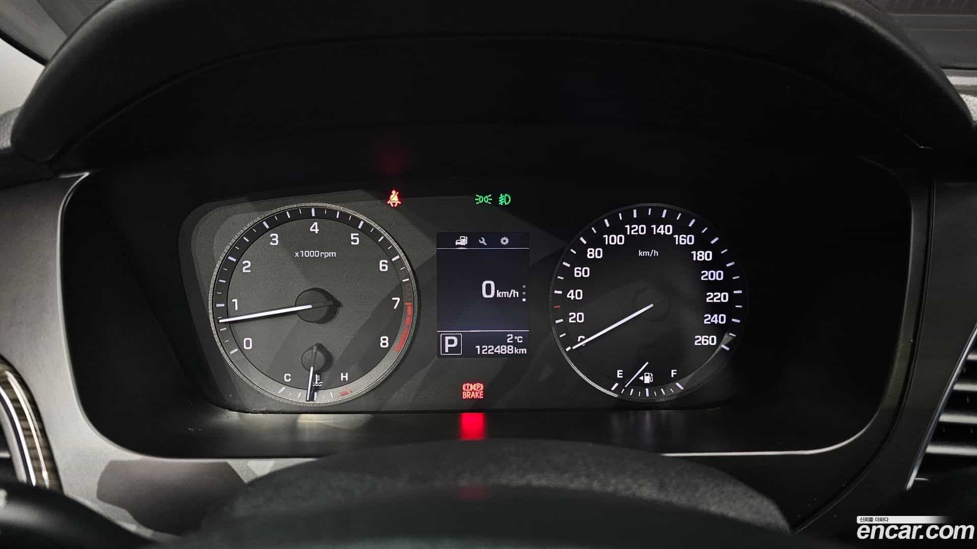 Sonata Hyundai 2015.5-INNER-008