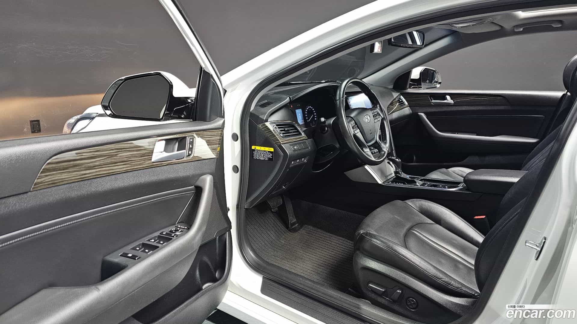 Sonata Hyundai 2015.5-OPTION-015