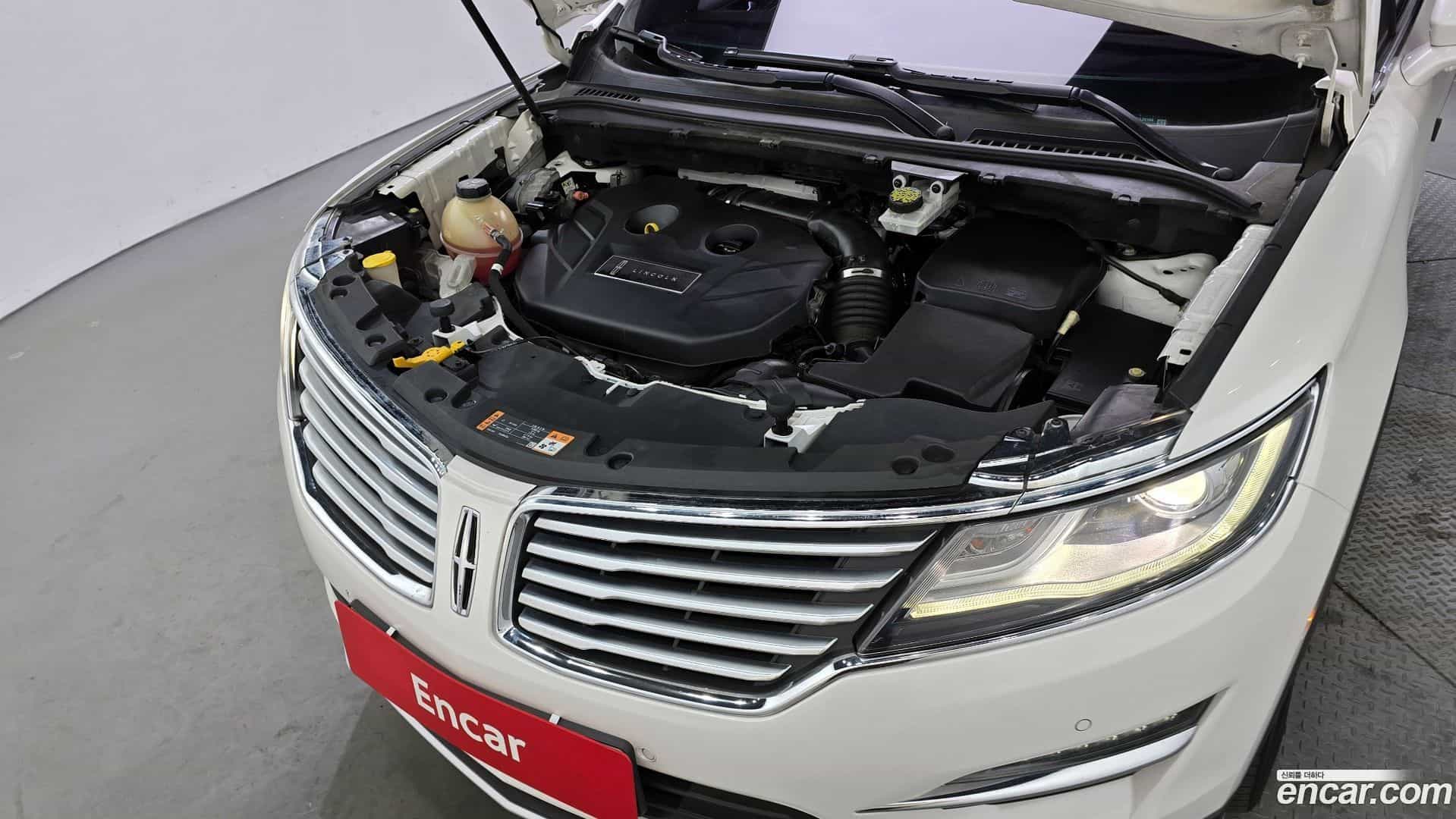 MKC Lincoln 2018.4-INNER-006