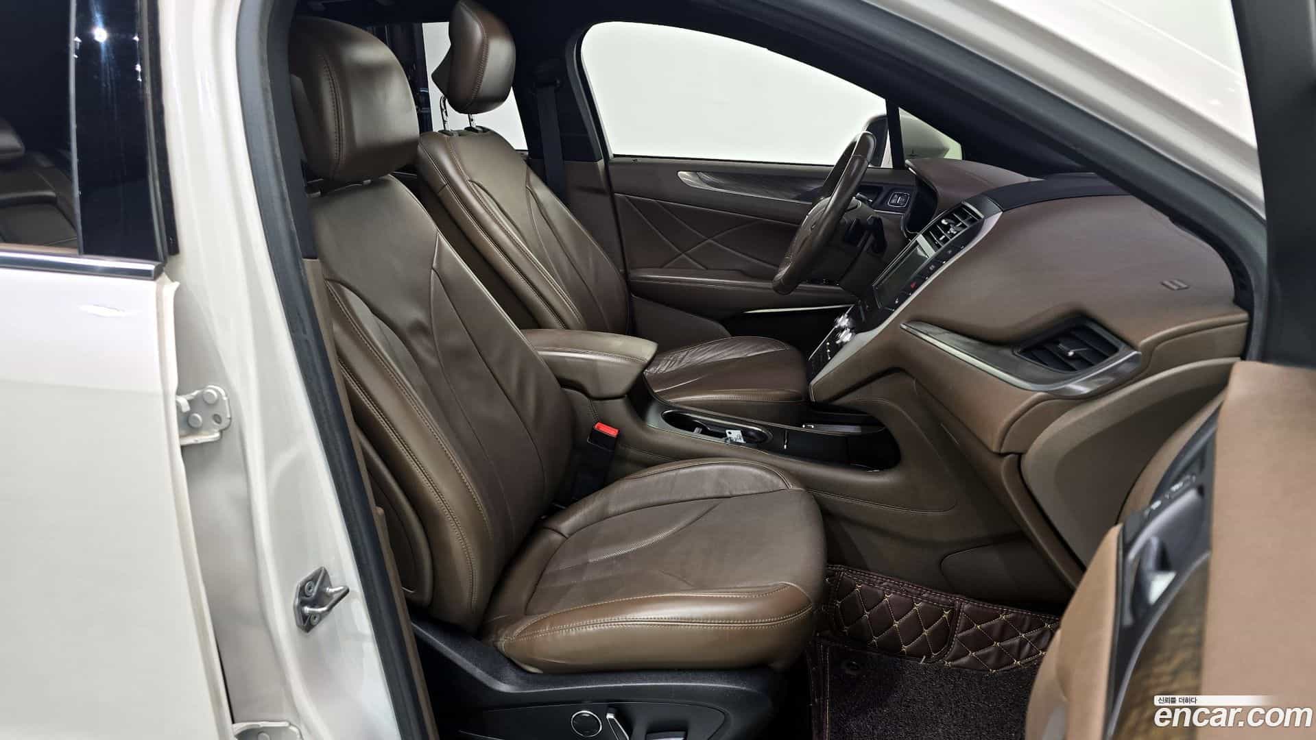 MKC Lincoln 2018.4-OPTION-016