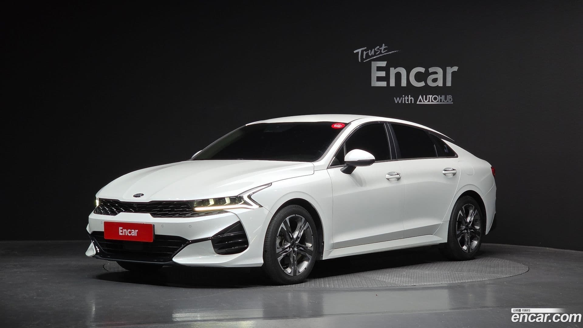 Main__Slider__Photo:K5 Kia 2021.2-0