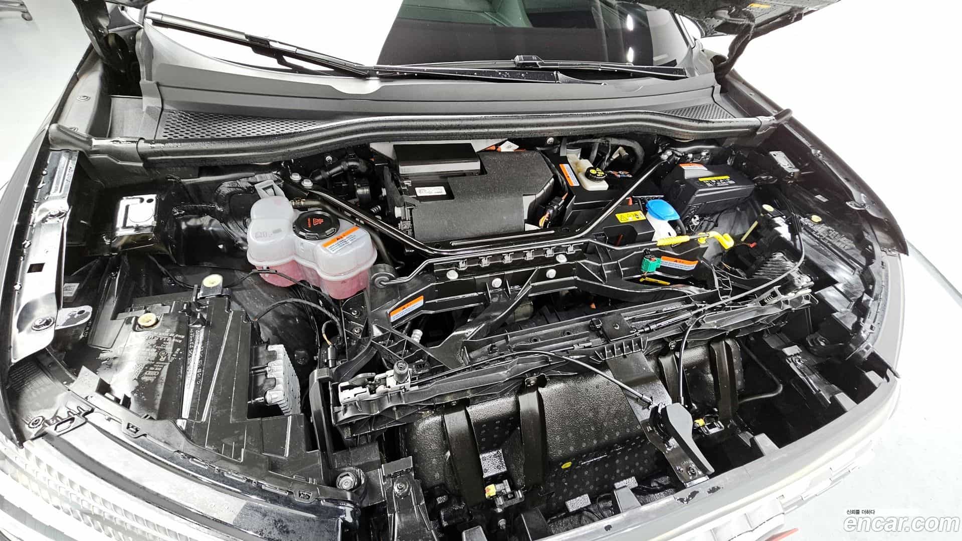 Q4 e-tron Audi 2023.11-INNER-006