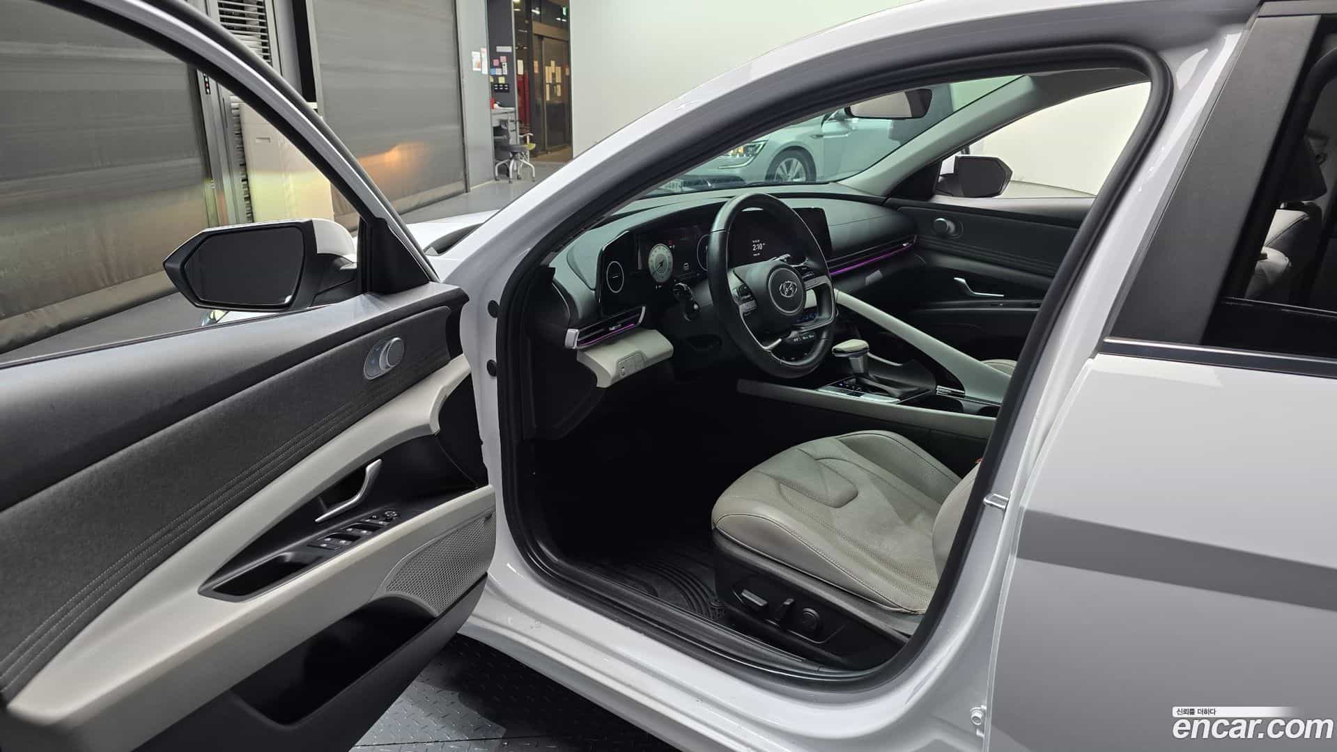 AVANTE Hyundai 2020.8-INNER-010