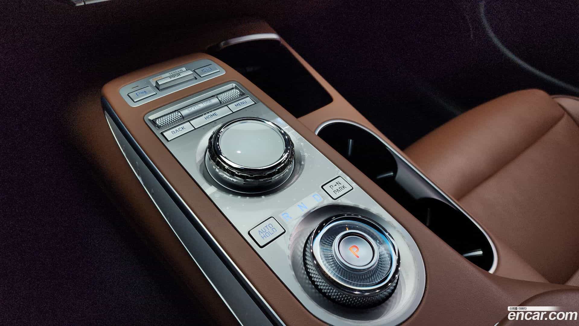 GV70 Genesis 2022.0-INNER-009
