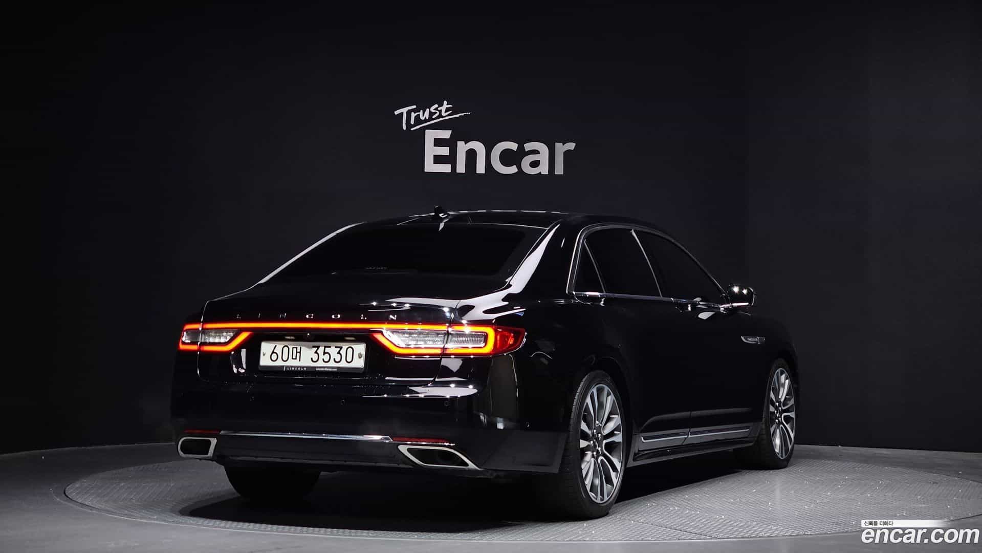 Continental Lincoln 2019.3-OUTER-002