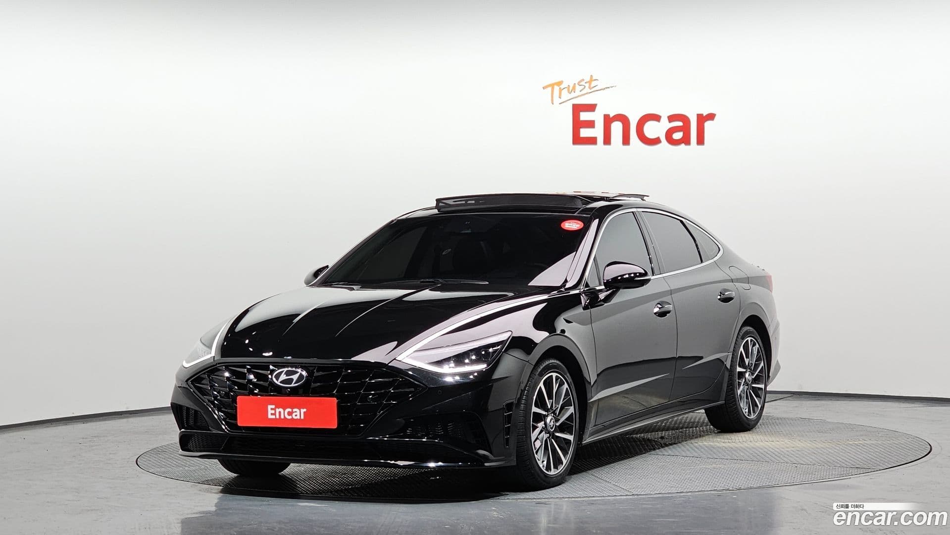 Main__Slider__Photo:Sonata Hyundai 2022.4-0