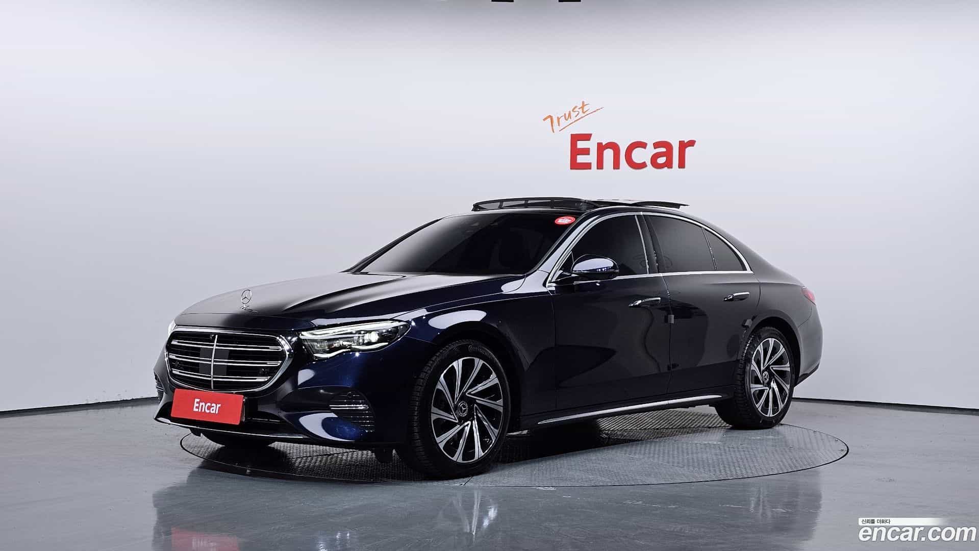 E-Class Mercedes-Benz 2024.3-OUTER-001