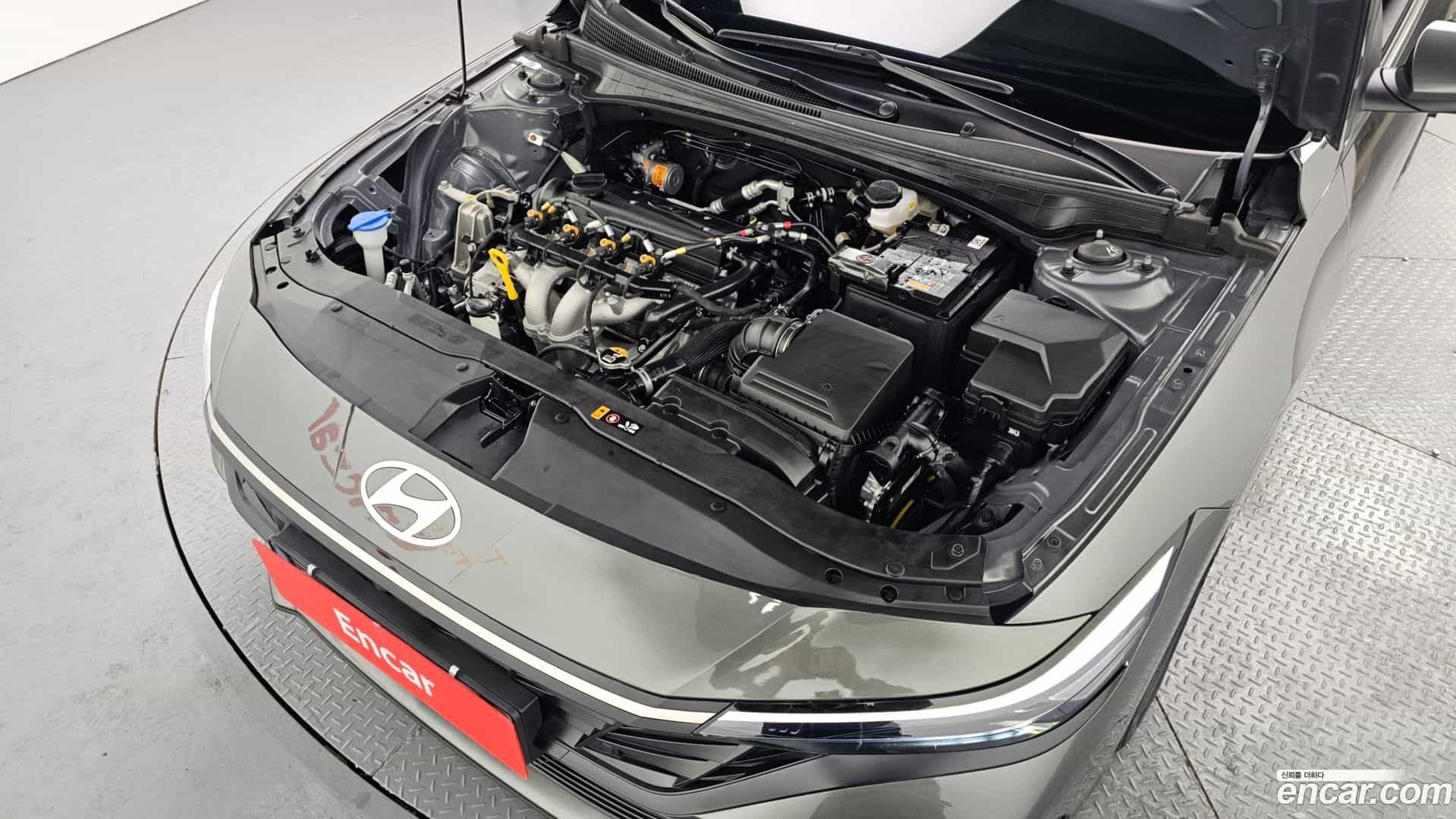 AVANTE Hyundai 2024.0-INNER-006