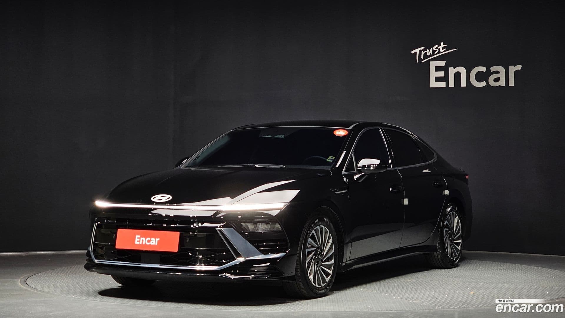 Main__Slider__Photo:Sonata Hyundai 2024.11-0