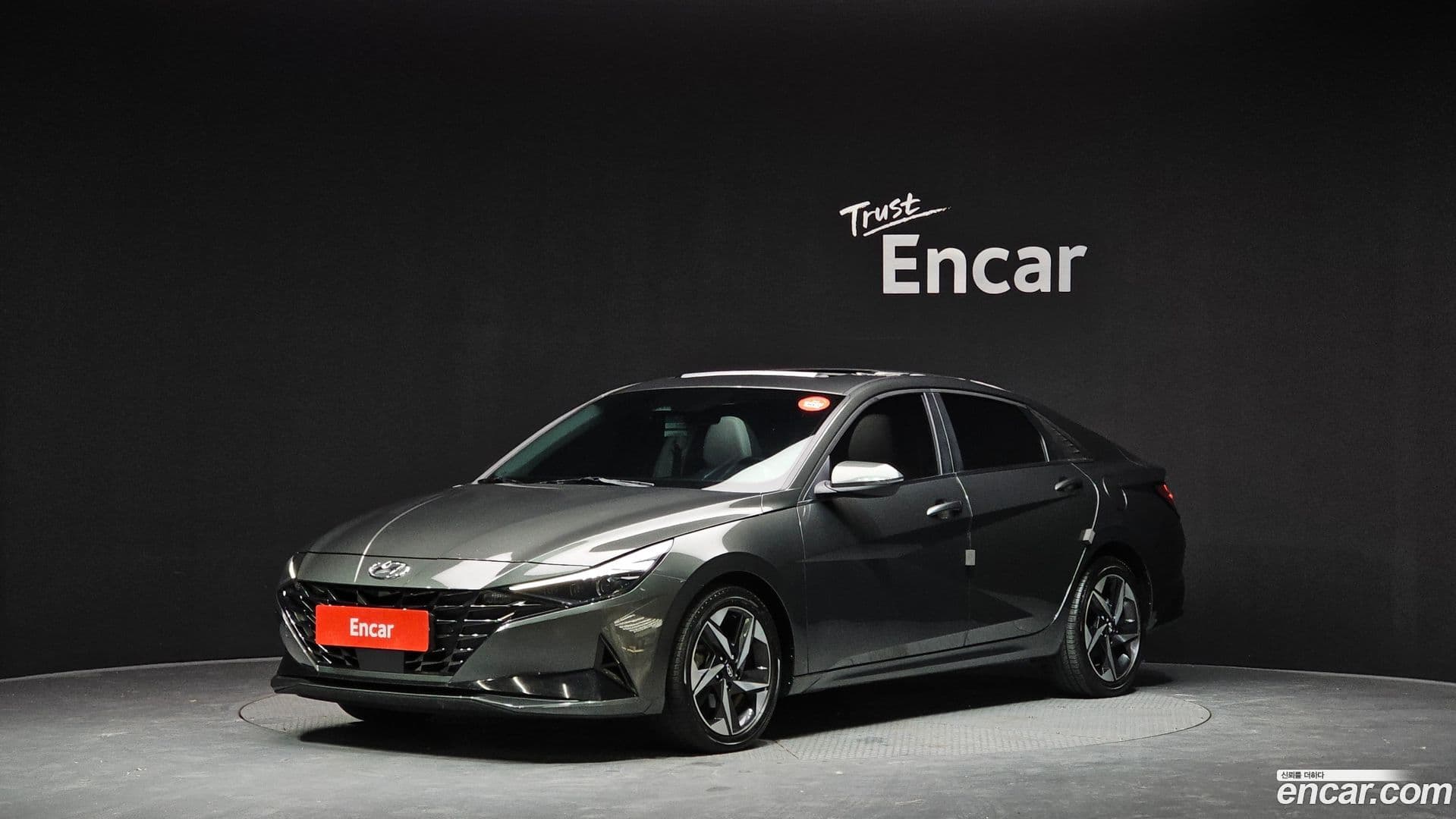 Main__Slider__Photo:AVANTE Hyundai 2020.3-0