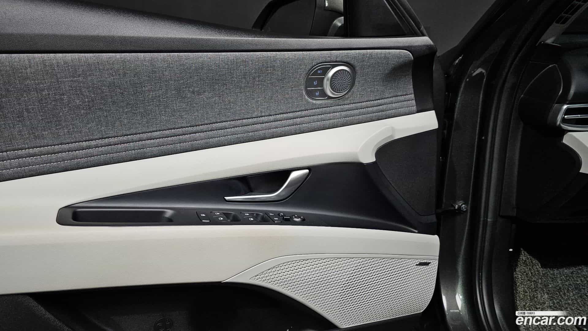AVANTE Hyundai 2020.3-OPTION-021