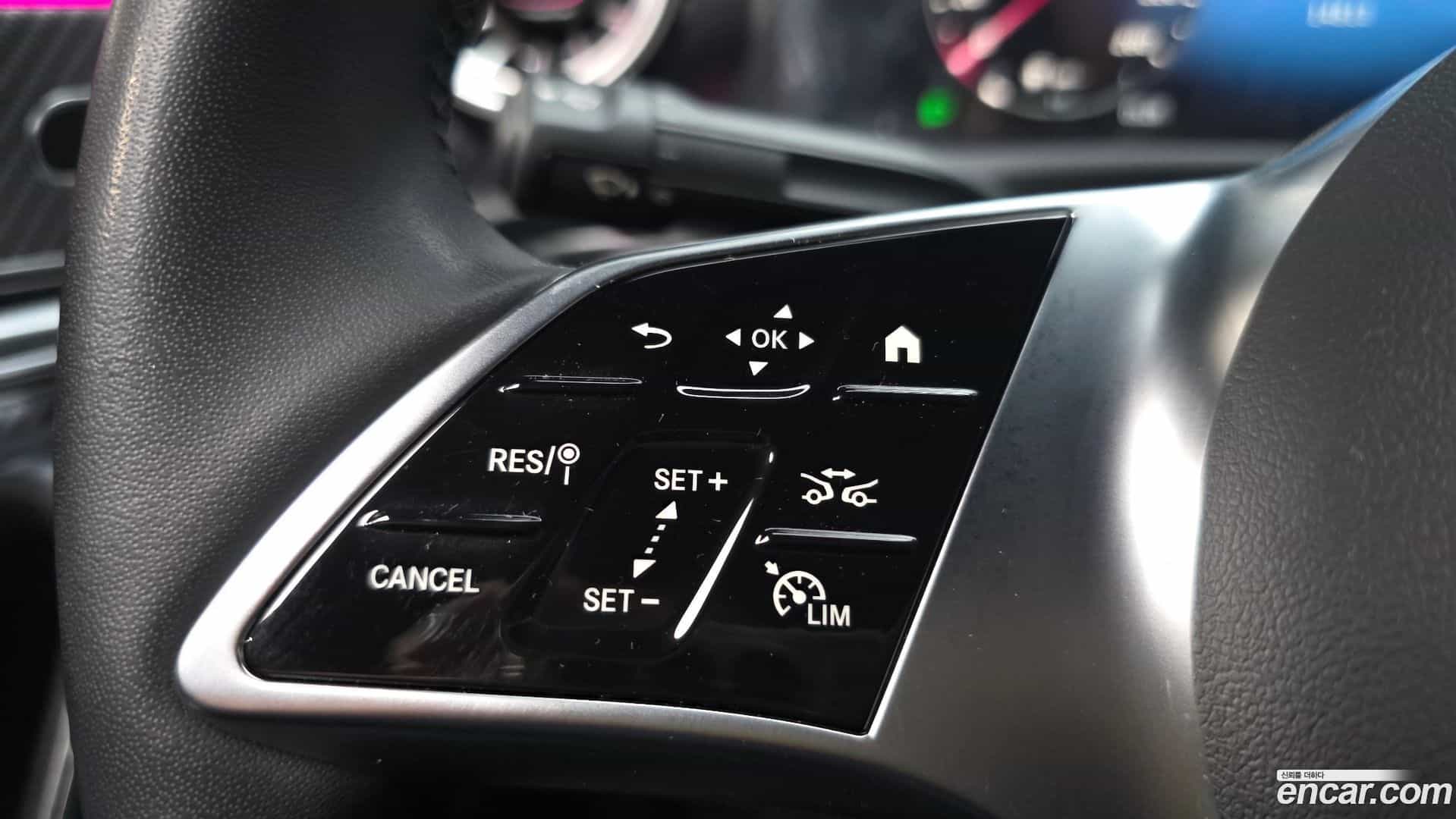 A-Class Mercedes-Benz 2025.8-OPTION-021