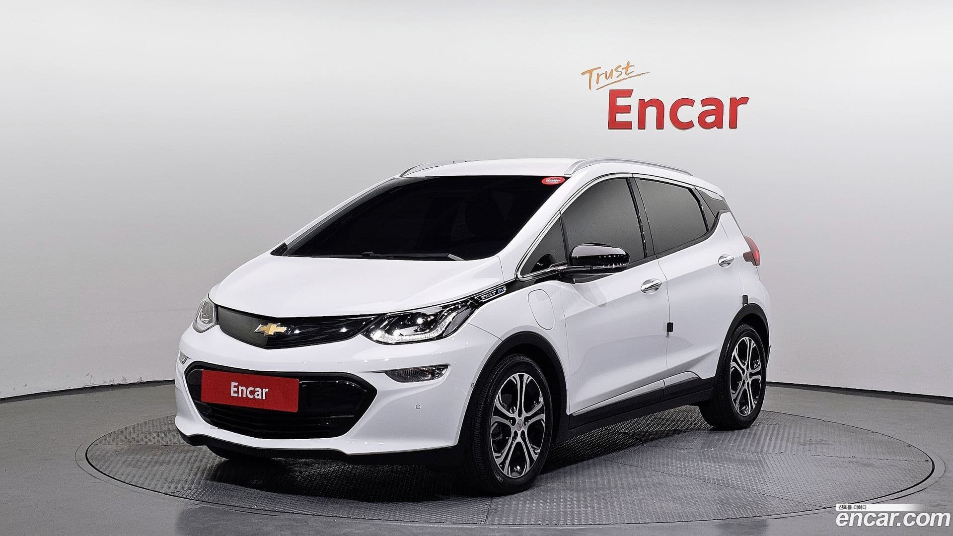 Main__Slider__Photo:Bolt EV Chevrolet 2019.11-0