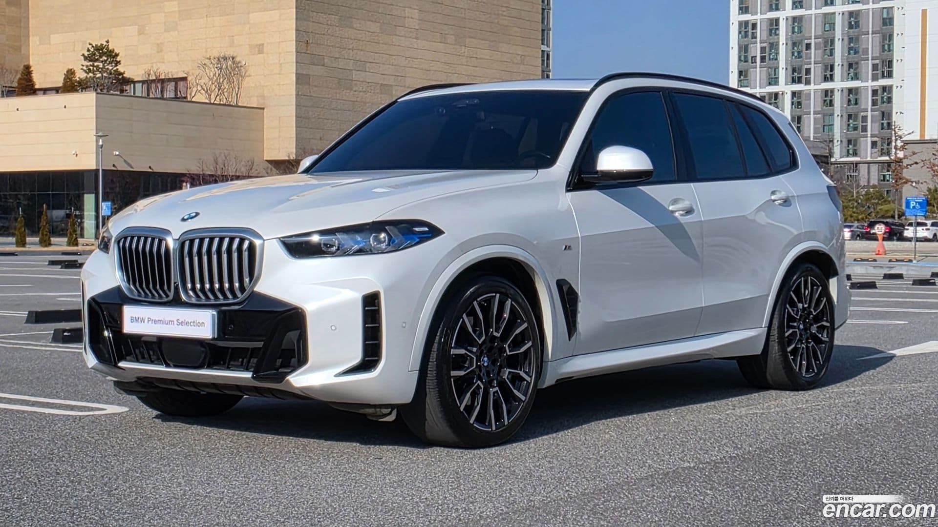 Main__Slider__Photo:X5 BMW 2023.8-0