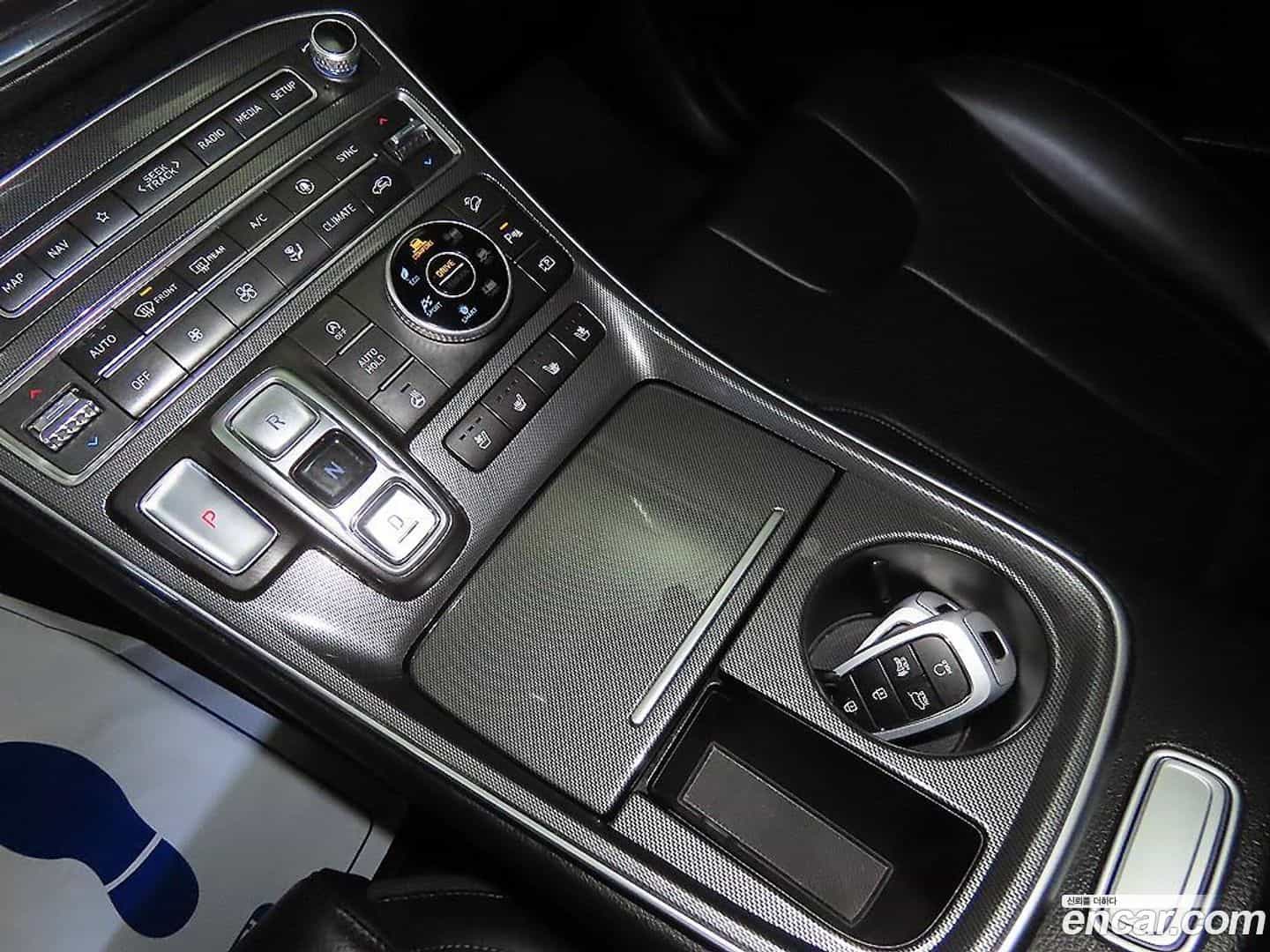 Santafe Hyundai 2020.11-OPTION-016