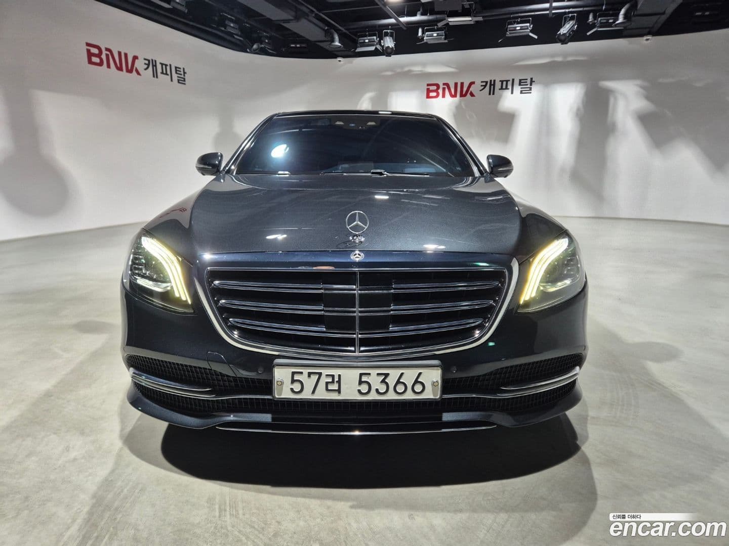 Main__Slider__Photo:S-Class Mercedes-Benz 2018.1-0