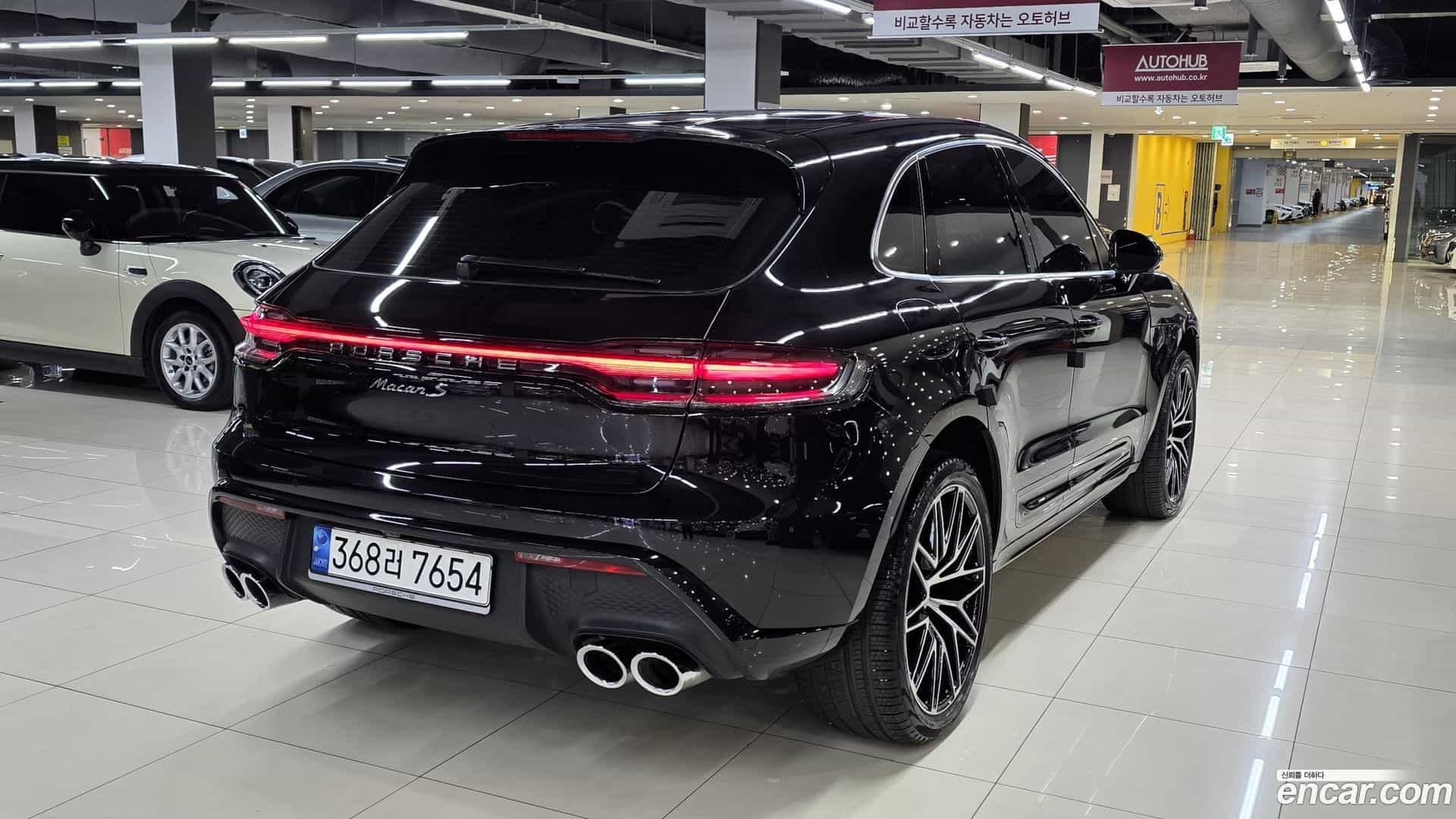 Macan Porsche 2022.3-OUTER-005