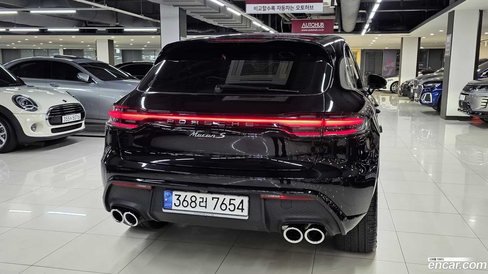 Macan Porsche 2022.3-INNER-006