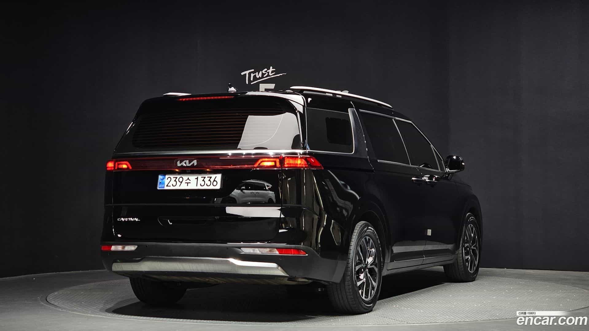 Canival Kia 2022.0-OUTER-002