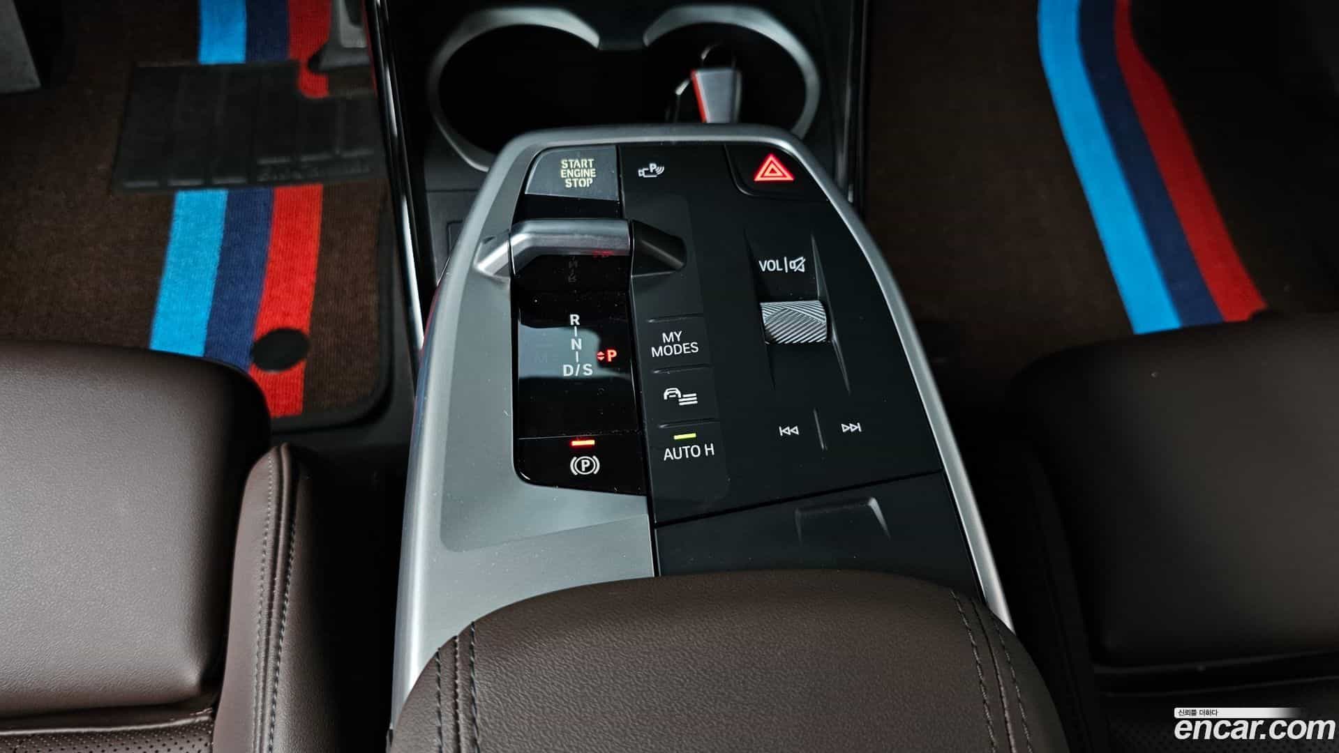 X1 BMW 2023.9-INNER-009