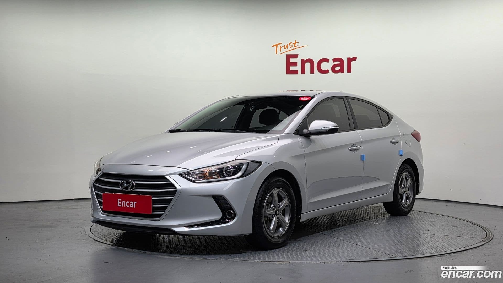 Main__Slider__Photo:AVANTE Hyundai 2018.1-0