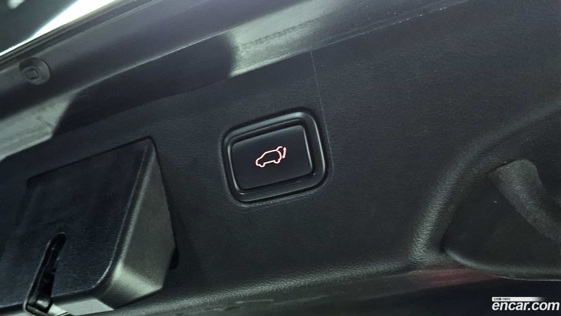 Sorento Kia 2018.4-OPTION-022