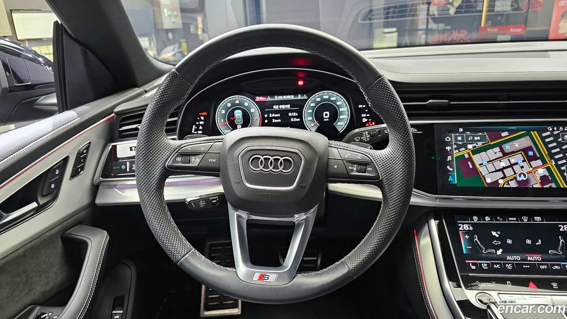 Q8 Audi 2021.2-OPTION-017