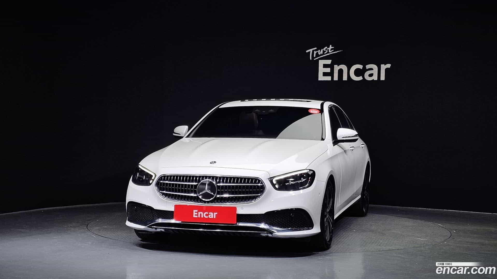 E-Class Mercedes-Benz 2020.11-OUTER-003