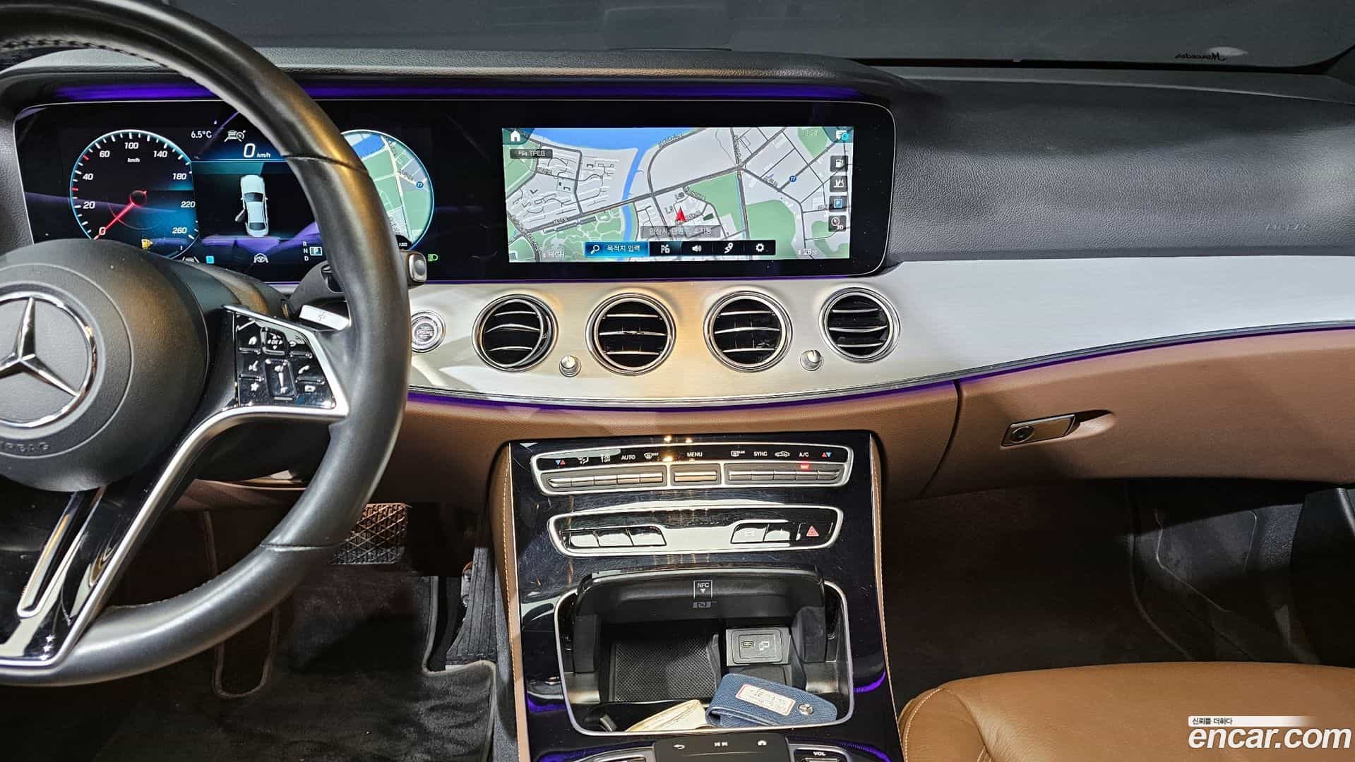 E-Class Mercedes-Benz 2020.11-OPTION-023